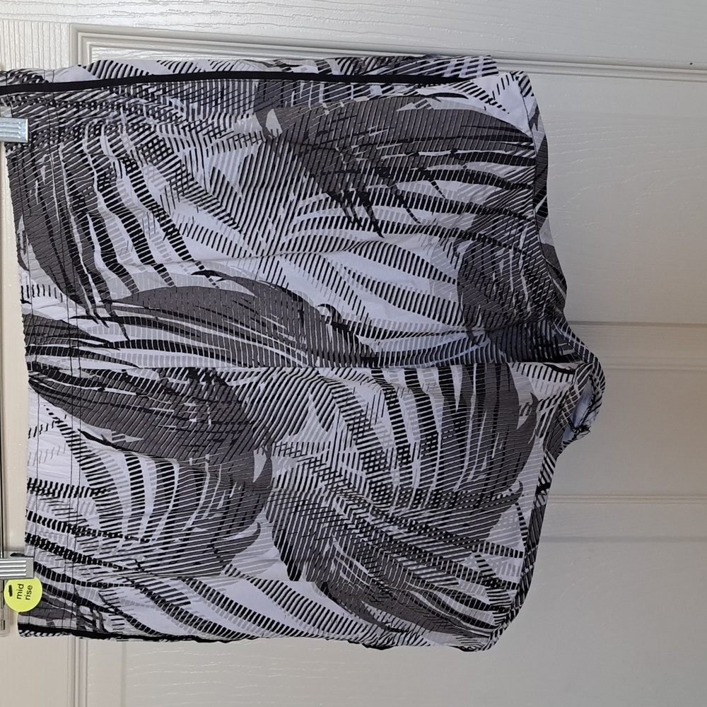 Nwt Run Shirt S,M,XL